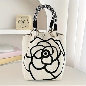 CAMELLIA FLOWER UMBRELLA AND HANDBAG BUNDLE